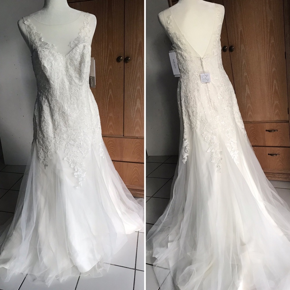 DavidBridal-NWTIvory Illusion neck,deep vback,lace